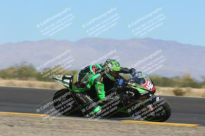 media/Oct-30-2022-CVMA (Sun) [[fb421c3cec]]/Race 12 Supersport Open/